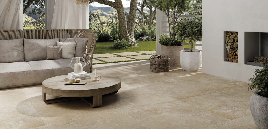 Comment carreler une terrasse ? Les étapes pour réussir votre carrelage extérieur