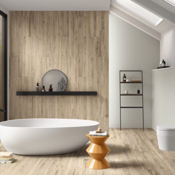 Carrelage effet bois, Serenwood chez Piastrella - salle de bain sol et mur