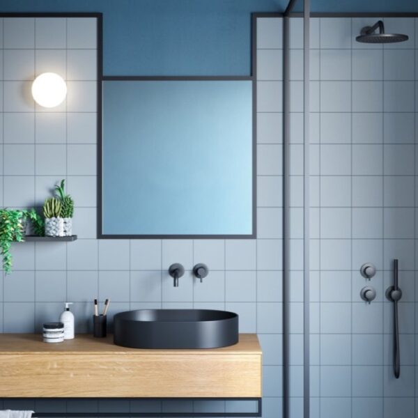 Carrelage Bardelli Regolotto chez Piastrella - salle de bain douche mur carré coloris Ardesia