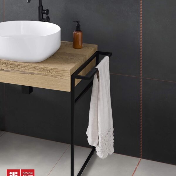 Carrelage Bardelli Zip chez Piastrella - salle de bain vasque bois coloris Antracite