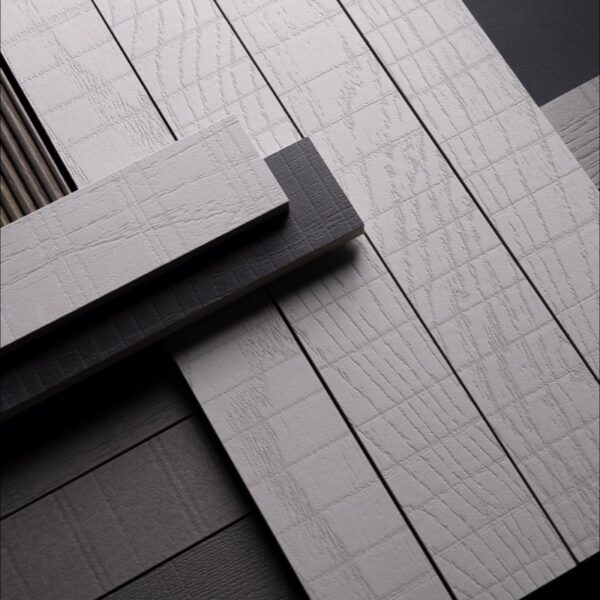 Carrelage effet bois, Architectonic Flow chez Piastrella - lames assemblées en composition, coloris White, Black et Grey