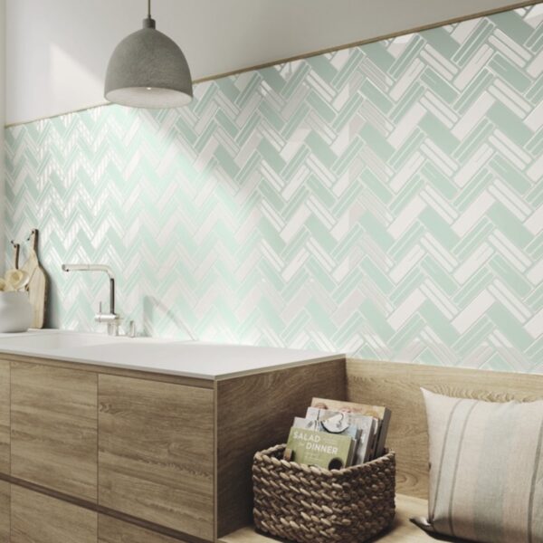 Carrelage effet carreau de ciment, Bauhaus Studio chez Piastrella - crédence cuisine coloris Sage, pose chevron