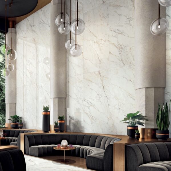 Carrelage effet marbre, Allure chez Piastrella - lounge coloris Paonazzetto