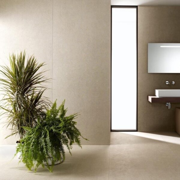Carrelage effet pierre, Cluny chez Piastrella - salle de bain coloris Champagne