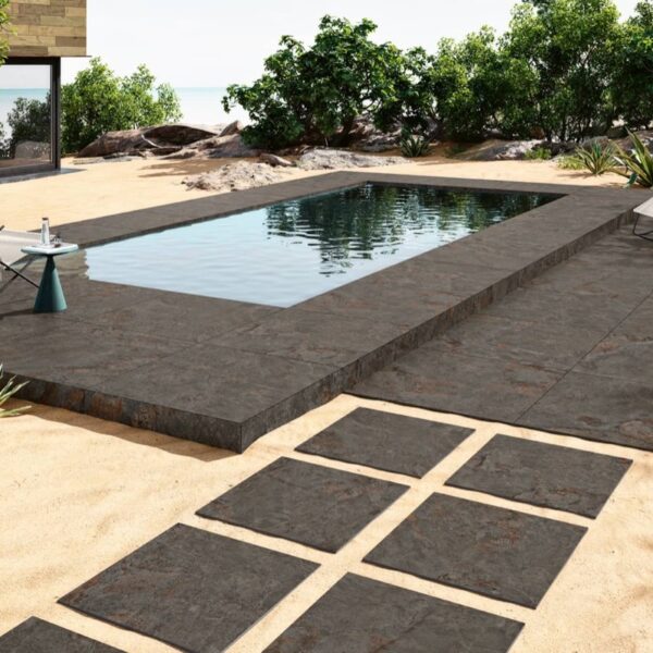 Carrelage effet pierre, Earthvein chez Piastrella - terrasse piscine bord de mer coloris Rust