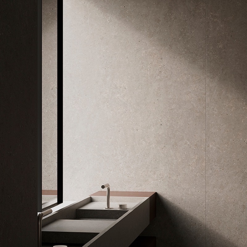 Gris foncé