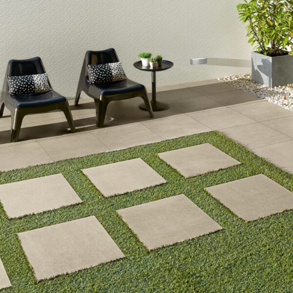 Carrelage effet pierre, Rockline chez Piastrella - terrasse jardin coloris Light Grey