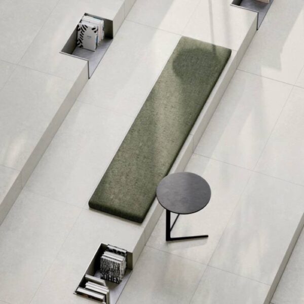 Carrelage effet pierre, Terra Toscana chez Piastrella - terrasse extérieure coloris Pearl