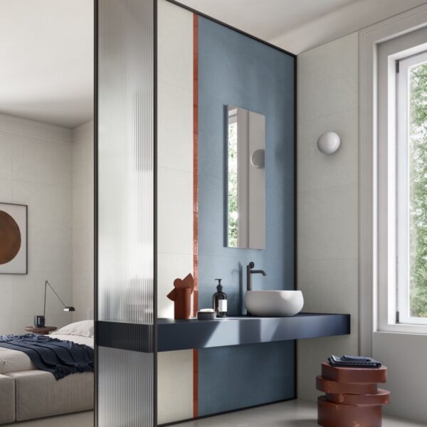 Carrelage effet uni, Silenzio Opaco chez Piastrella - salle de bain coloris Navy