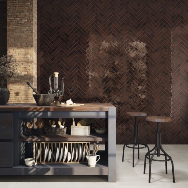 Carrelage effet zellige, Atelier Sorolla chez Piastrella - crédence de cuisine pose chevron coloris Cuivre